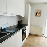 Διαμέρισμα 300 Meter Walk To Lego House - 80m2 Two Bedroom With Garden - Unit B